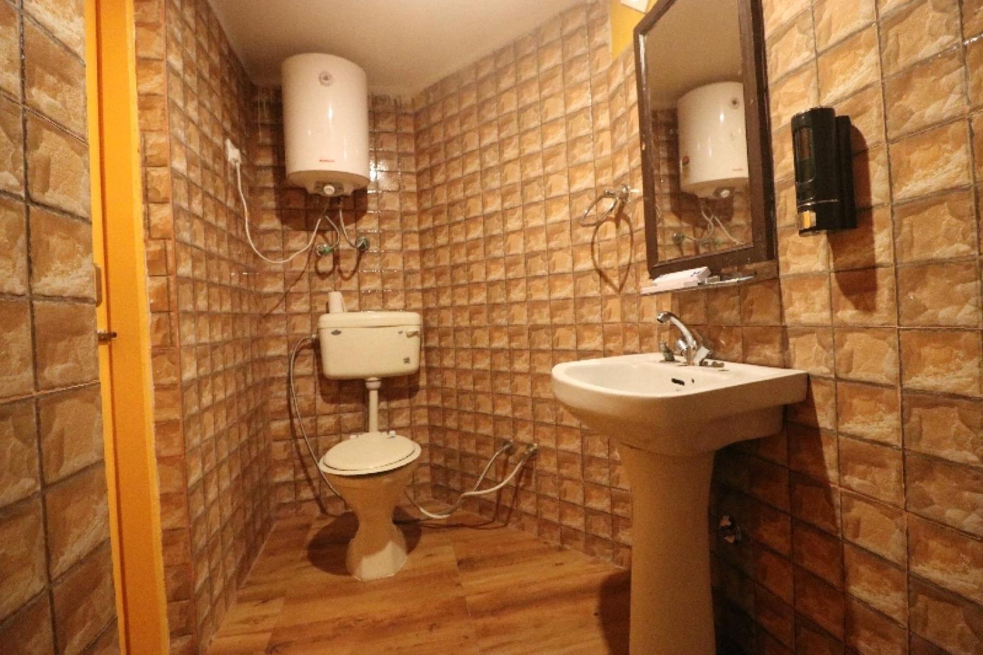 Hotel O Beas Regency Manali  Bagian luar foto
